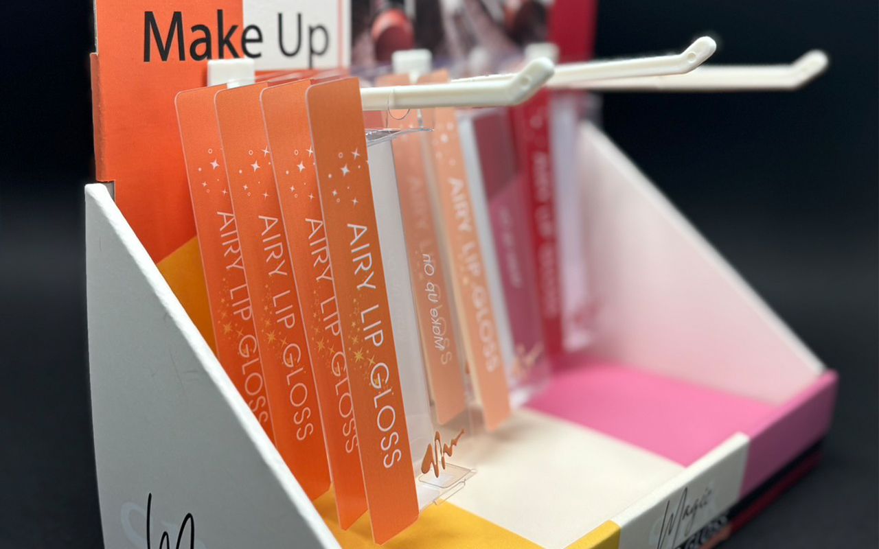 一貫したブランディングのための柔軟なディスプレイ