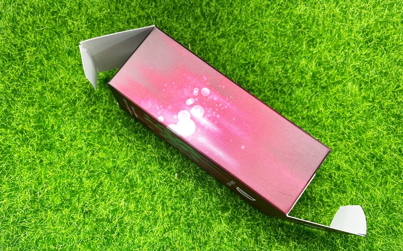 Dual-Lid  Box Design