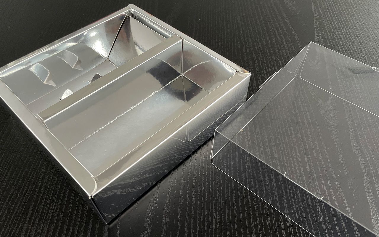 Premium Silver Foil Box with Transparent PET Lid