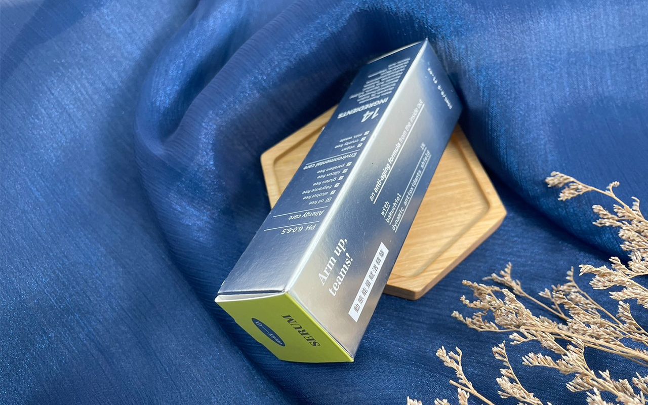 Caixa de Papel Alumínio Prateado Adicionando Charme Deslumbrante à Sua Embalagem