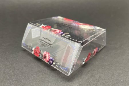 彩妝PET盒上蓋開合