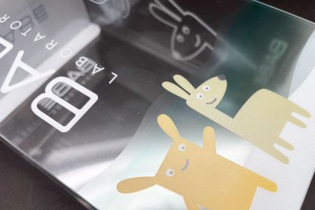 ベビー スキンケア製品のパッケージ ギフト ボックスの焦点