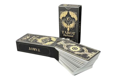 Servizi personalizzati per carte dei tarocchi e imballaggi