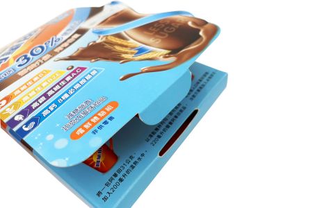 Caixa de embalagem de bebidas projetada com um fecho de língua