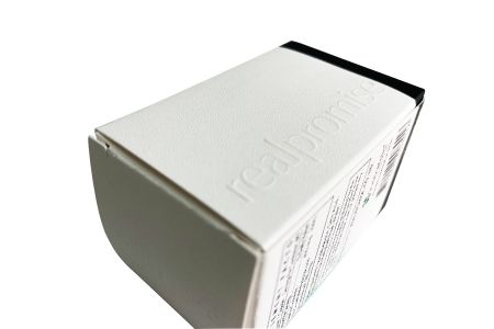 Figyelemfelkeltő dombornyomás egészségügyi termékcsomagoláshoz