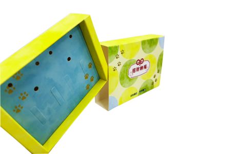 Imballaggio con manica stampata a colori