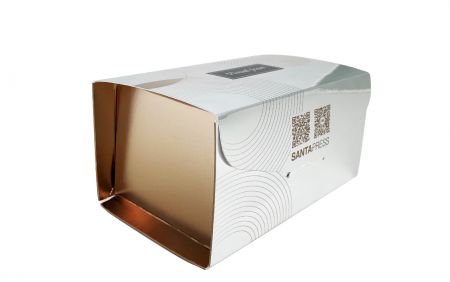 Carta metallica dorata e argentata