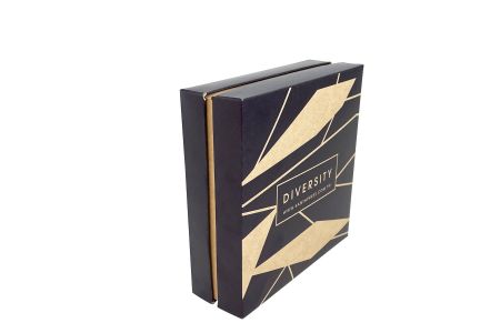 Tùy chỉnh bao bì giấy Kraft cho hộp bánh ngọt