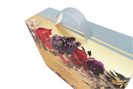 Cajas de regalo de papel con lámina dorada - Vista panorámica