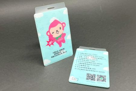 直式識別證套雙面客製印刷 - 雙面識別證套正面照