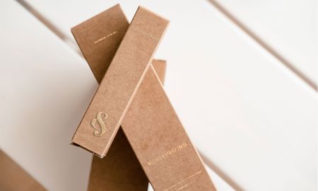 Caixa de papel de couro de dupla camada com abas direcionais opostas