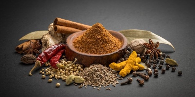 Nghiền gia vị là gì? Độ mịn và phương pháp nghiền các loại gia vị khác nhau có thể ảnh hưởng đến hương vị của chúng!