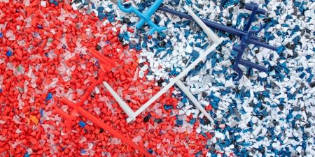 Comment choisir une machine de broyage en plastique ? Maîtrisez les principes, les modèles et les points clés de sélection pour simplifier le traitement du plastique.