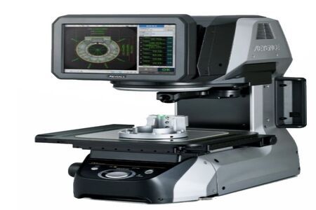 Digitaler Messprojektor (KEYENCE)