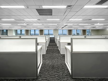 Energiebesparende verlichtingssystemen metSplendor Lightingplafondverlichting kantoor.