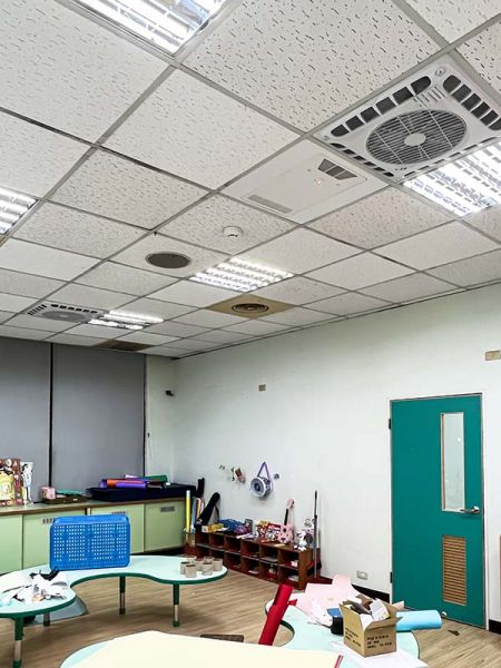 幼稚園の先生と保護者の ANTICO UVC 空気清浄機の推奨事項
