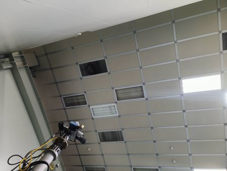 niestandardowe oświetlenie pomieszczeń czystych dla fabryk półprzewodników i zakładów high-tech.