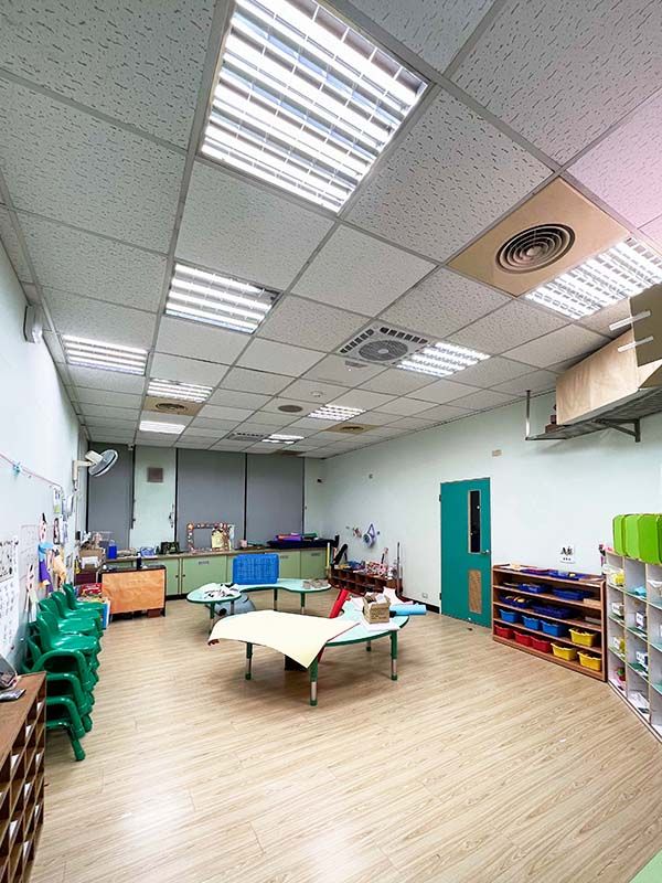 Máy lọc không khí UVC âm tường đạt chứng nhận CE, được khuyên dùng cho trường mầm non và bất kỳ không gian nào có người ở.