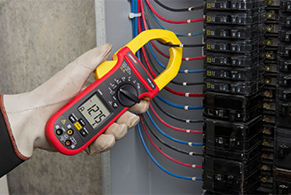 AMP-330 1000A 交/直流真有效值電機維護鉗型表