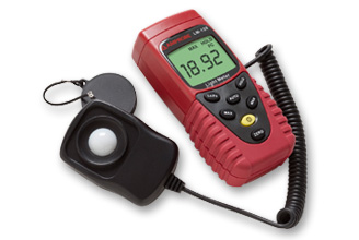 Amprobe LM-120 照度計
