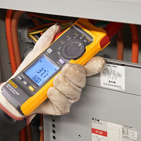 福祿克 Fluke 393 真有效值電流鉤表產品應用 (3)