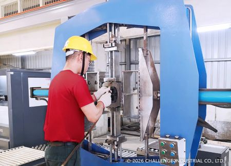 Máquina Formadora de Núcleos de Transformador