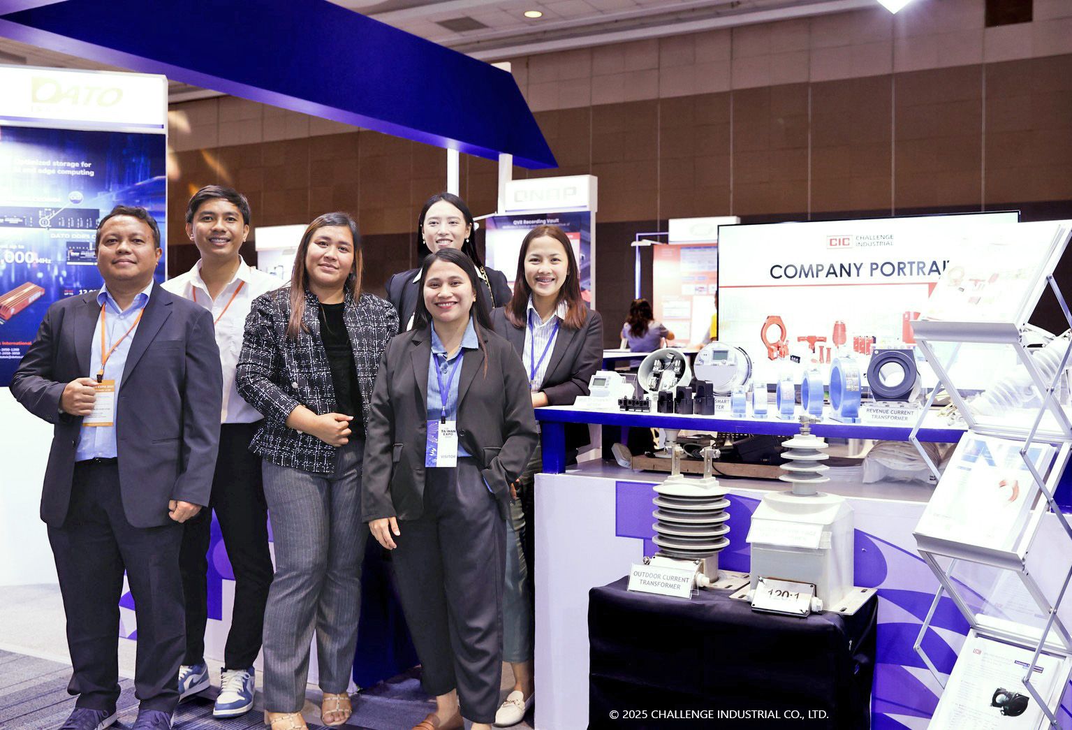 巧力工業及子公司APLUS參展團隊合影