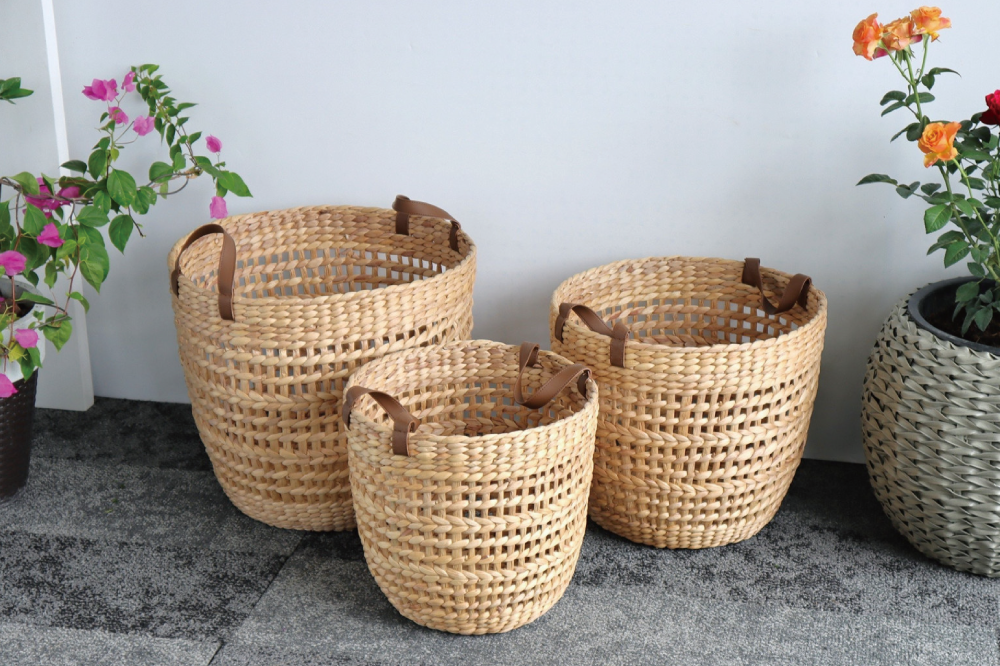 Natural Woven Baskets and Waste Bins Manufactured in Vietnam