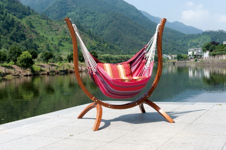 Large double leisure hammock chair with hanging stand for indoor & outdoor use high flexibility customization (Capacity 120 kg) - Curved solid wood outdoor hanging chair