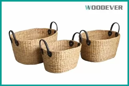 Manufacturers in Vietnam Hand Woven Water Hyacinth Laundry Basket with Leather Handle Factory Décor Organizer Bins - Our 100% Natural Eco-Friendly Water Hyacinth Storage Basket is expertly crafted at our factory in Vietnam.