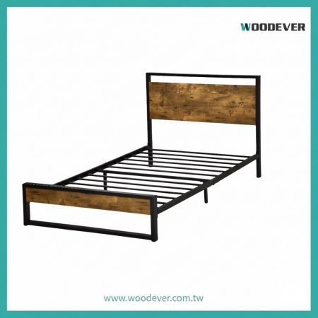 工業風金屬床架｜復古木質與強韌鋼鐵的完美平衡工業風金屬床架｜復古木質與強韌鋼鐵的完美平衡｜越南家具供應商 OEM/ODM 量產 | 跨境電商熱銷收納系列｜首選 OEM / ODM 量產越南供應商| 戶外室內兩用 - WOODEVER客製化傢俱OEM/ODM - 極簡工業風金屬掛衣架 – 穩固型落地衣帽架（無輪設計）競爭力的越南供應商｜越南 OEM／ODM 金屬家具製造商客製化傢俱