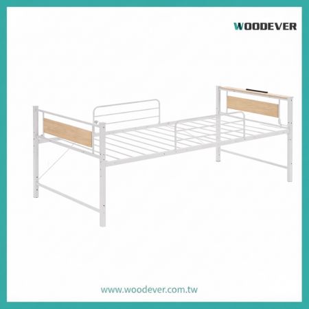 工業床架|越南家具供應商提供高品質收納解決方案|越南家具供應商 OEM/ODM 量產 | 跨境電商熱銷收納系列|首選 OEM / ODM 量產越南供應商| 戶外室內兩用 - WOODEVER客製化傢俱OEM/ODM - 極簡工業風金屬掛衣架 – 穩固型落地衣帽架(無輪設計)競爭力的越南供應商|越南 OEM/ODM 金屬家具製造商客製化傢俱