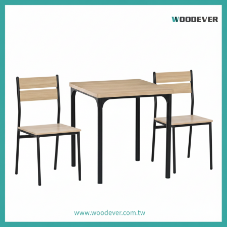 現代工業風一桌二椅組 — 小坪數空間的完美用餐解決方案越南供應商| 戶外室內兩用 - WOODEVER客製化傢俱OEM/ODM - 工業風鐵管工作桌附收納層架|越南 OEM/ODM 金屬家具製造商客製化傢俱