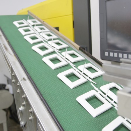 Pannello a muro Ethernet doppio stile britannico 6C