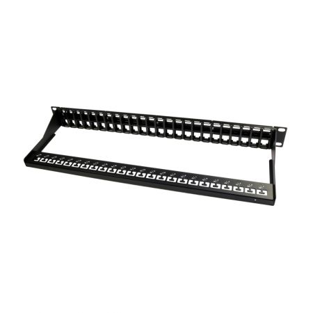 Panel en blanco UTP RJ45 de 48 puertos 1U con soportes para etiquetas