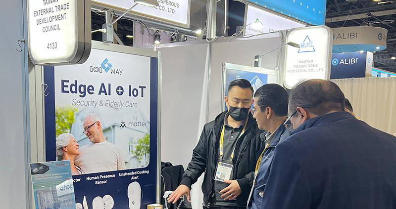 Good Way Debuts with Acclaimed Smart Elderly Care Solutions