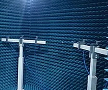 微波暗室實驗室 (RF Chamber) pic2