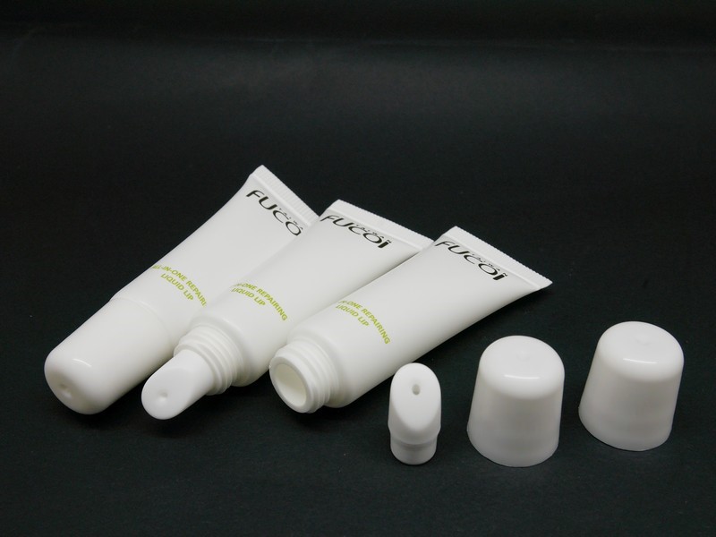 PE唇蜜保養品軟管，管徑19mm客製化長度