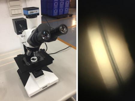 マルチレイヤーチューブスリーブの厚さを顕微鏡で検査する