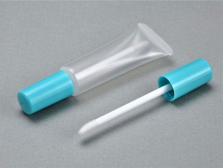 Flexibler Schlauch mit Lipgloss-Fluff-Pinselkappe