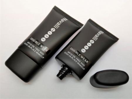 Tabung Lembut Dasar Makeup Primer dengan Tutup Sekrup Oval