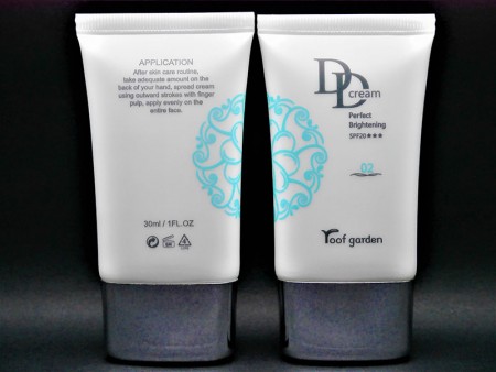 Cosmetic tube for sunscreen DD cream with customized printing.