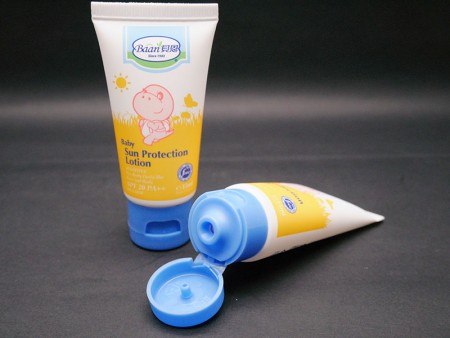 Tubo de embalaje para protección solar de cuidado personal para bebés.