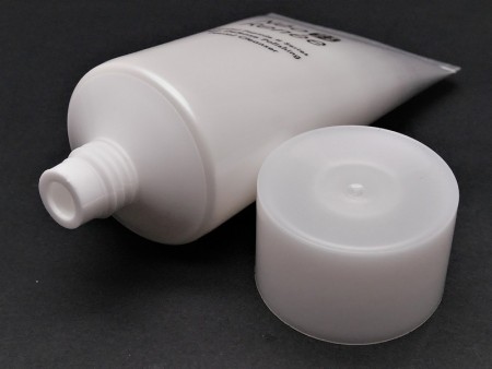 Screw Cap for facial cleanser cosmetic tube