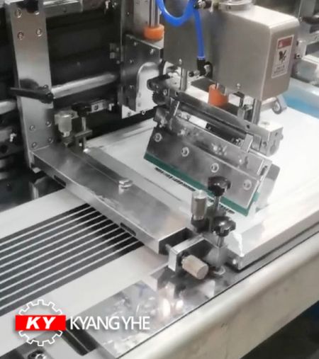 Máquina de impresión de serigrafía con marca registrada - Máquina de impresión de serigrafía con marca registrada Máquina de impresión de serigrafía con marca registrada - Máquina de impresión de serigrafía con marca registrada