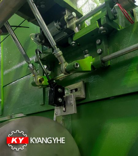 Plně automatický víceúčelový sklápěcí stroj - Plně automatický víceúčelový sklápěcí stroj Plně automatický víceúčelový sklápěcí stroj - Plně automatický víceúčelový sklápěcí stroj