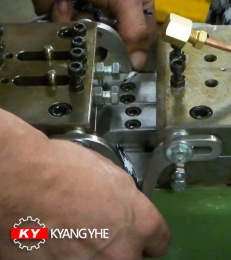 Півавтоматична машинка для наконечників - Півавтоматична машина для наконечників KY
