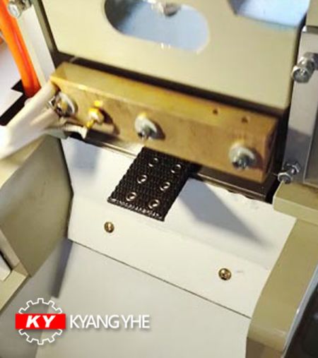 Elektroniczna maszyna do cięcia pod ciśnieniem powietrza (z kontrolerem temperatury) - Części zamienne do maszyny do cięcia wstążek KY do montażu noża (zimnego lub gorącego)
