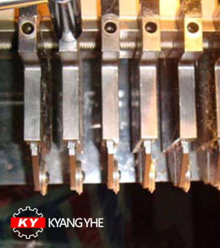 Machine de découpe d'étiquettes ultrasoniques - Pièces de rechange KY pour couteau ultrasonique.