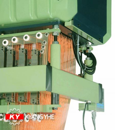 Швейцарський комп'ютерний вузькополосний жаккардовий ткацький станок - KY Вузька тканина жакардового ткацького верстата Запасні частини для жакардового пристрою.